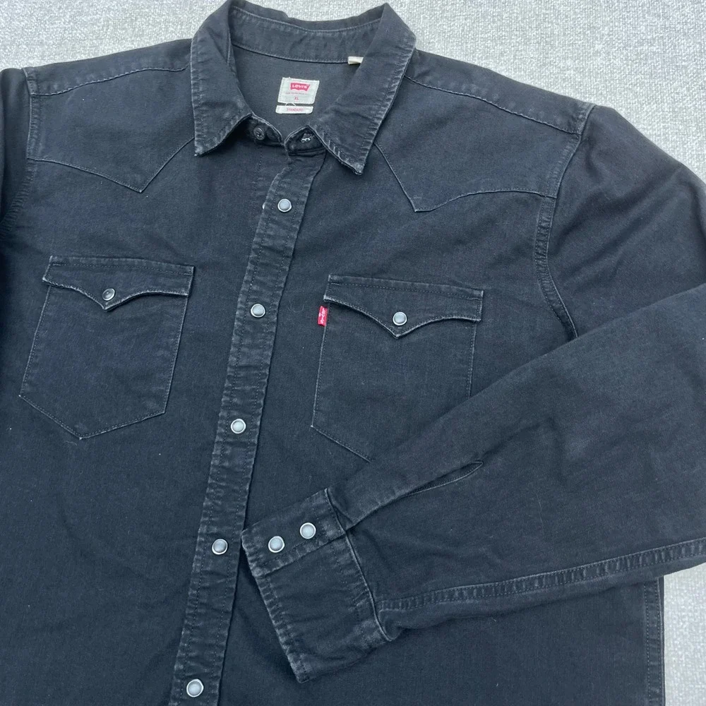 Levis Mens XL Standard Western Shirt Black Denim Pearl Snap Long Sleeve Pockets